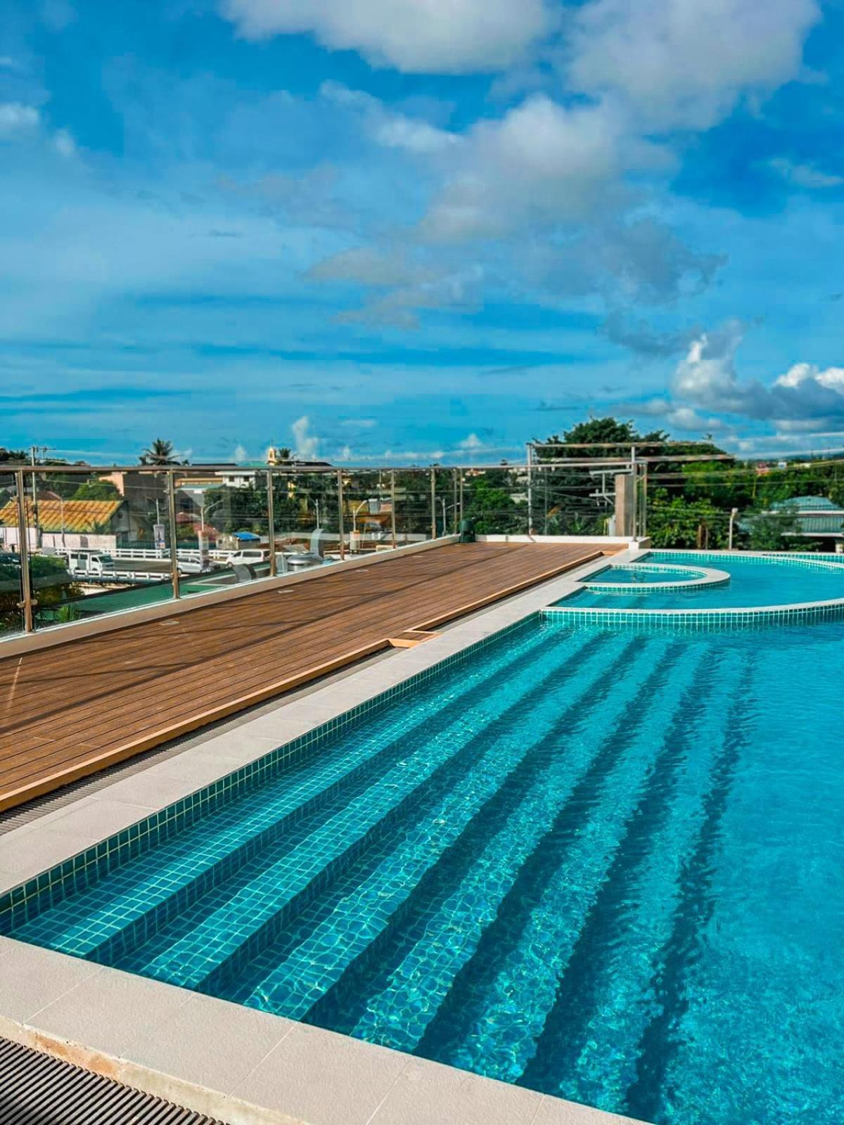 Uma Hotel And Residences Naga  Luaran gambar